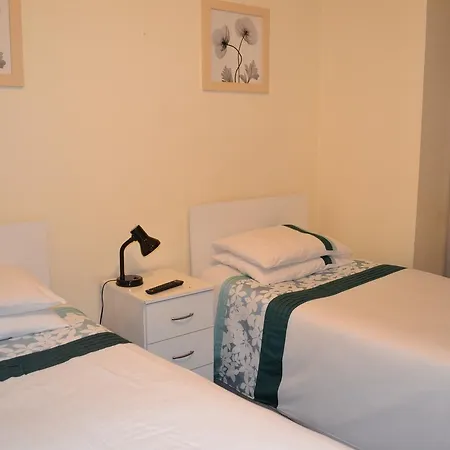 Annie'S Guest House-2